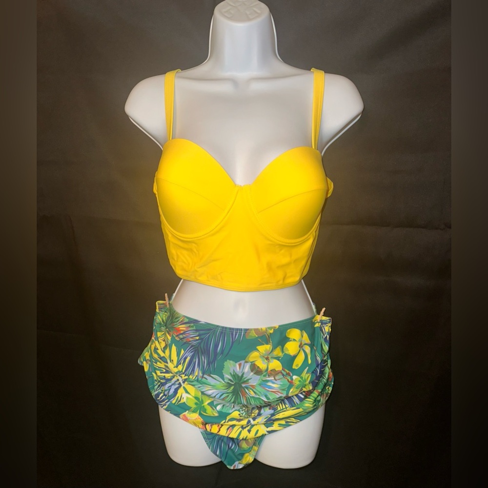 💛NEW💛Yellow Bikini Top